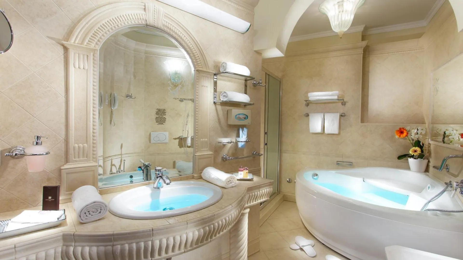 ****  Hotel Gambrinus Cervia Italia